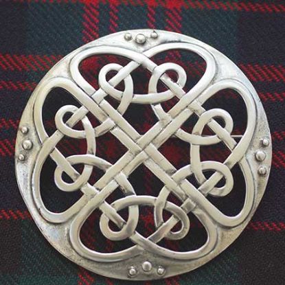 Picture of Plaid Brooch Celtic Interlace