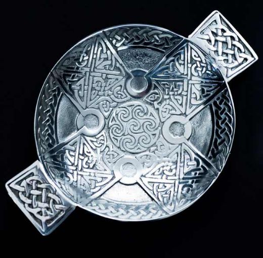 Picture of Celtic Cross Quaich