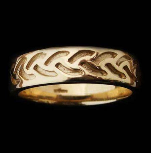 Picture of Modern Celtic Gold Ring