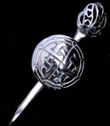 Picture of Jacobite Sword and Targe Kilt Pin