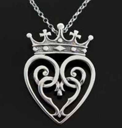 Picture of Scottish Love Luckenbooth Pendant Silver