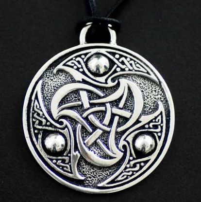 Picture of Celtic Pendant - Large