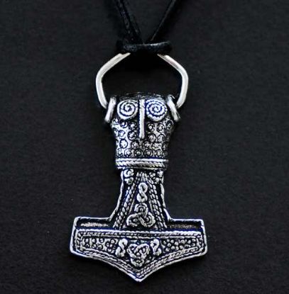 Picture of Thor's Hammer Viking Amulet