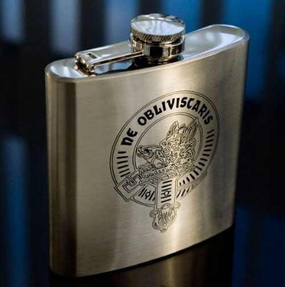 Picture of Clan Crest Sporran Flask 3 oz.