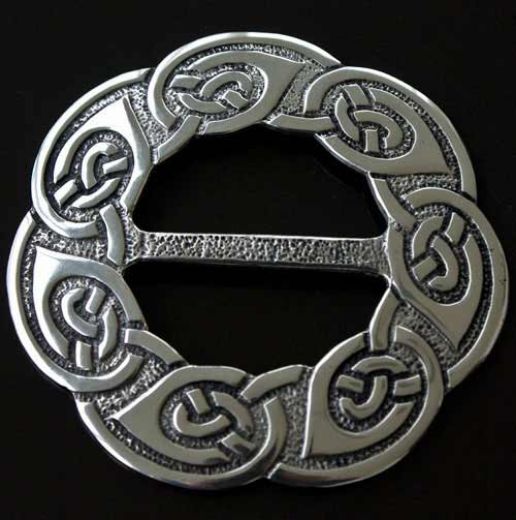 Picture of Celtic Interlace Large Tartan Scarf Ring