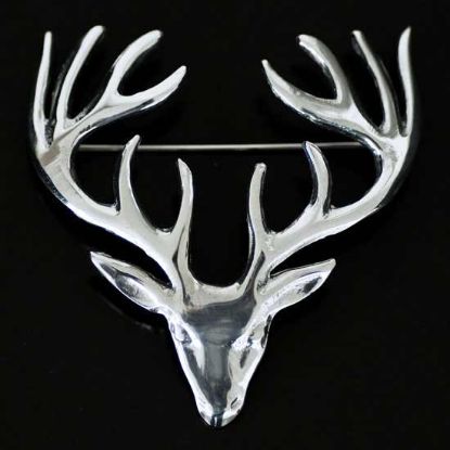 Picture of Stag's Head Plaid Brooch