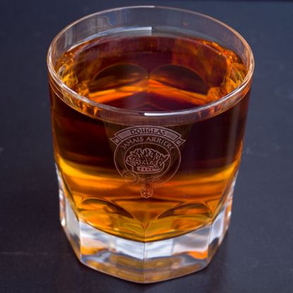 Picture of Douglas Clan Whisky Tumbler – Contemporary Cut Crystal
